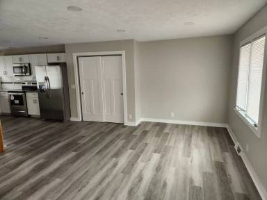 Main picture of 10230 P St