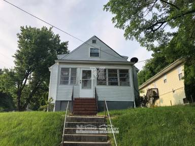 Main picture of 203 Elizabeth Ave