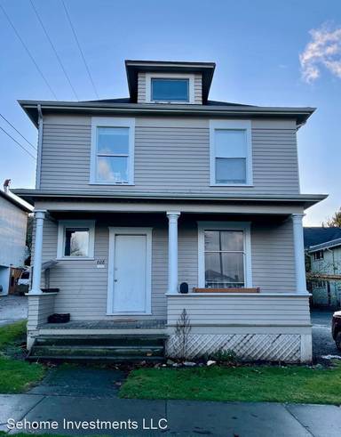 Main picture of 1104 High St