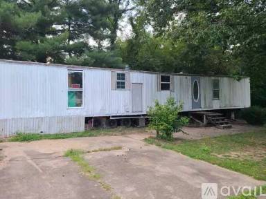 Main picture of Holmes Cir