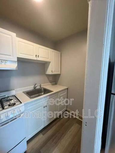 Main picture of 1476 Chapel St
