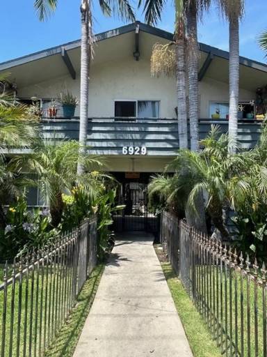 Main picture of 6929 Sepulveda Blvd