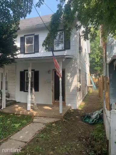 Main picture of 614 High St