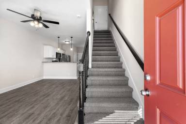 Main picture of 203 Copeland Rd