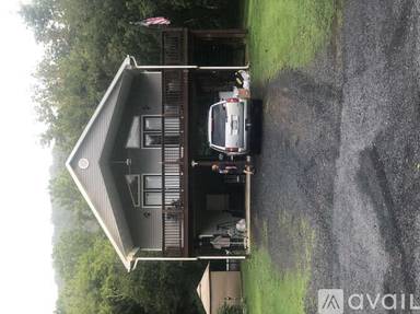 Main picture of 48 Farms Riverview Rd