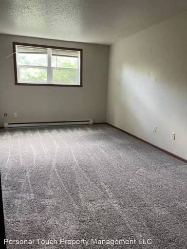 Main picture of 319 17th St S