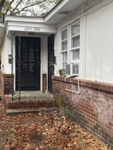 Main picture of 3364 Rosamond Ave