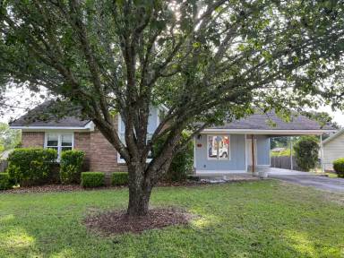 Main picture of 111 Blackhawk Dr