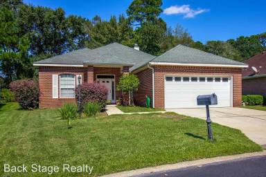 Main picture of 4399 Vardon Way