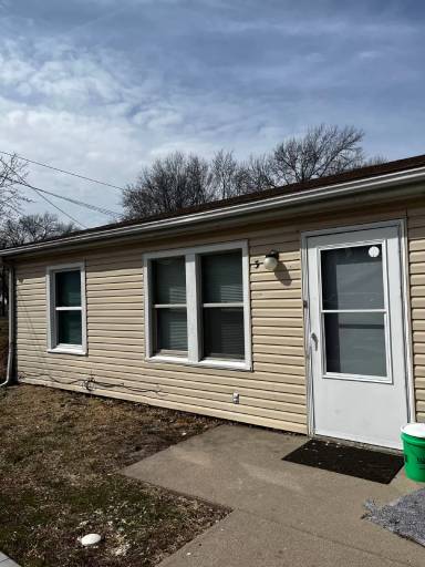 Main picture of 1009 N 30 - 3