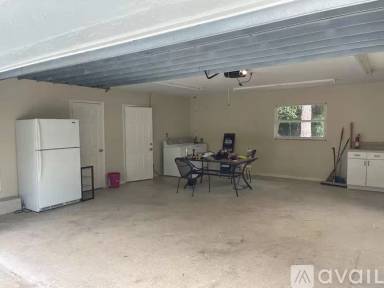 Main picture of 491 31st St NW