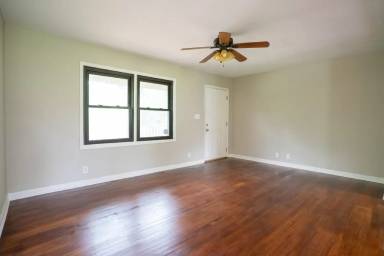 Main picture of 128 Revere Dr
