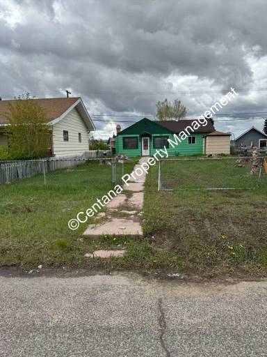 Main picture of 1640 Sampson St