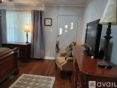 Main picture of 244 Hobson Ave