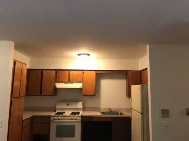 Main picture of 143 Franklin Rd
