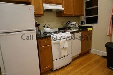 Main picture of 1197 Commonwealth Ave