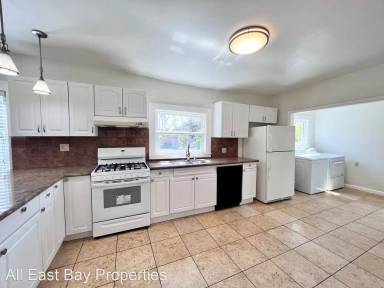 Main picture of 3211 Hannah St