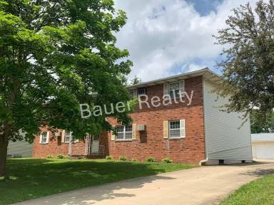 Main picture of 1110-1118 and 1144 Columbus Cir N