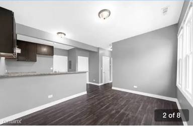 Main picture of 1943 W 48th St