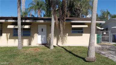 Main picture of 9459 SW 51st Ct