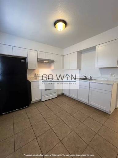 Main picture of 1758 E 6th Ave