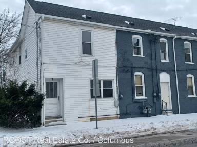 Main picture of 7 E Columbus St
