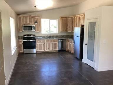 Main picture of 15671 Swasey Mine Ln