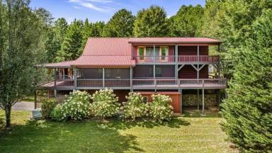 Main picture of 271 Postelle Rd