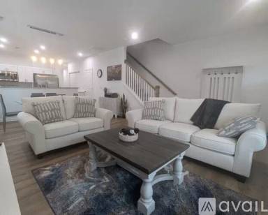 Main picture of 5 Scott Dr