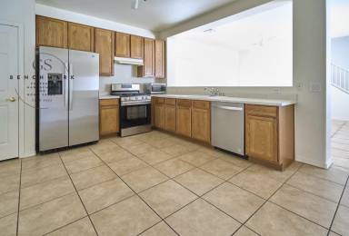 Main picture of 4211 E Wading Pond Dr