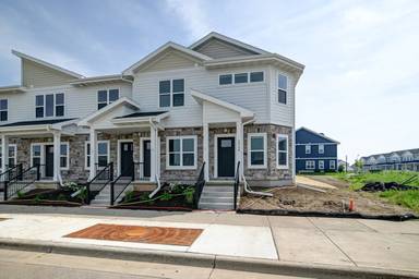 Main picture of 2920 Radicchio Dr