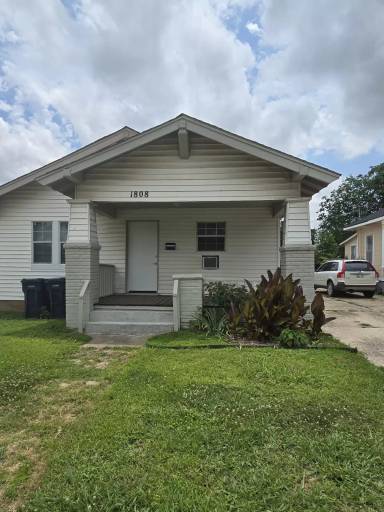 Main picture of 1808 NW 12th St