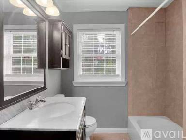 Main picture of 641 Clover St
