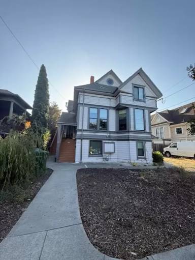 Main picture of 2915 Wheeler St