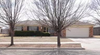 Main picture of 2705 John Dr