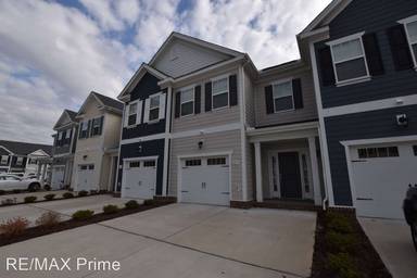 Main picture of 2117 Steiner St