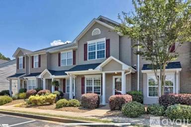 Main picture of 717 Rock Hill Ct