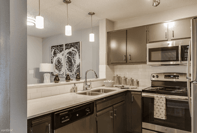 Main picture of 4937 Waterway Ct