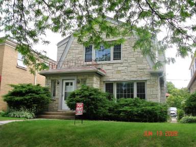 Main picture of 3462 N Humboldt Blvd