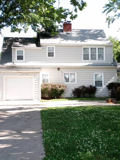 Main picture of 2735 SW 21st St