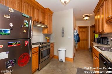 Main picture of 137 Charles St