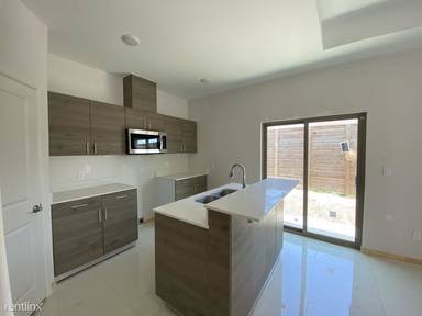 Main picture of 5708 Nightingale