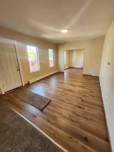 Main picture of 317 W 3rd St