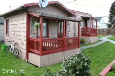 Main picture of 551 W Hawthorne St