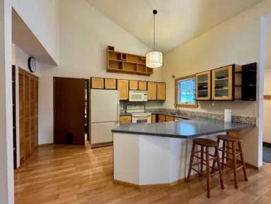 Main picture of 4030 Ridge Way