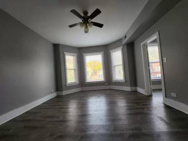 Main picture of 6502 S Rhodes Ave