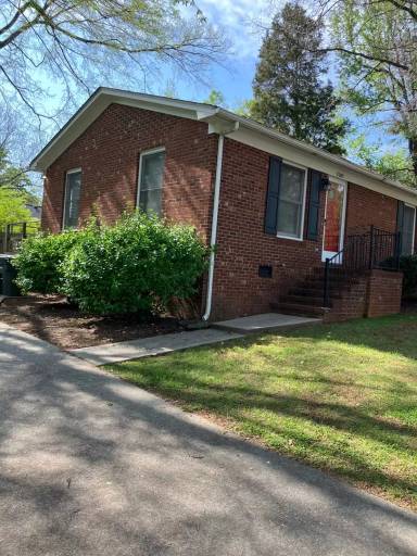 Main picture of 2207 Fairfield Ave