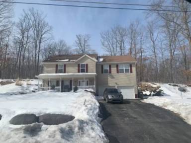Main picture of 1135 Hunters Woods Dr