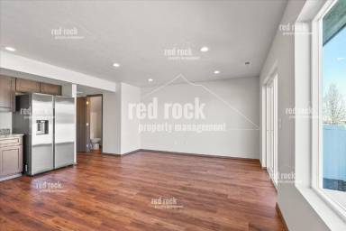Main picture of E Pacific Way Townhomes