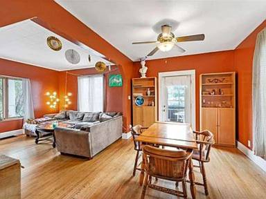 Main picture of 819 N 7th Ave E